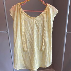 Size small Lauren Conrad yellow floral shirt. GUC